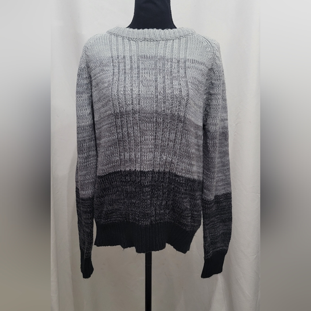 Chartwell Sweater size M